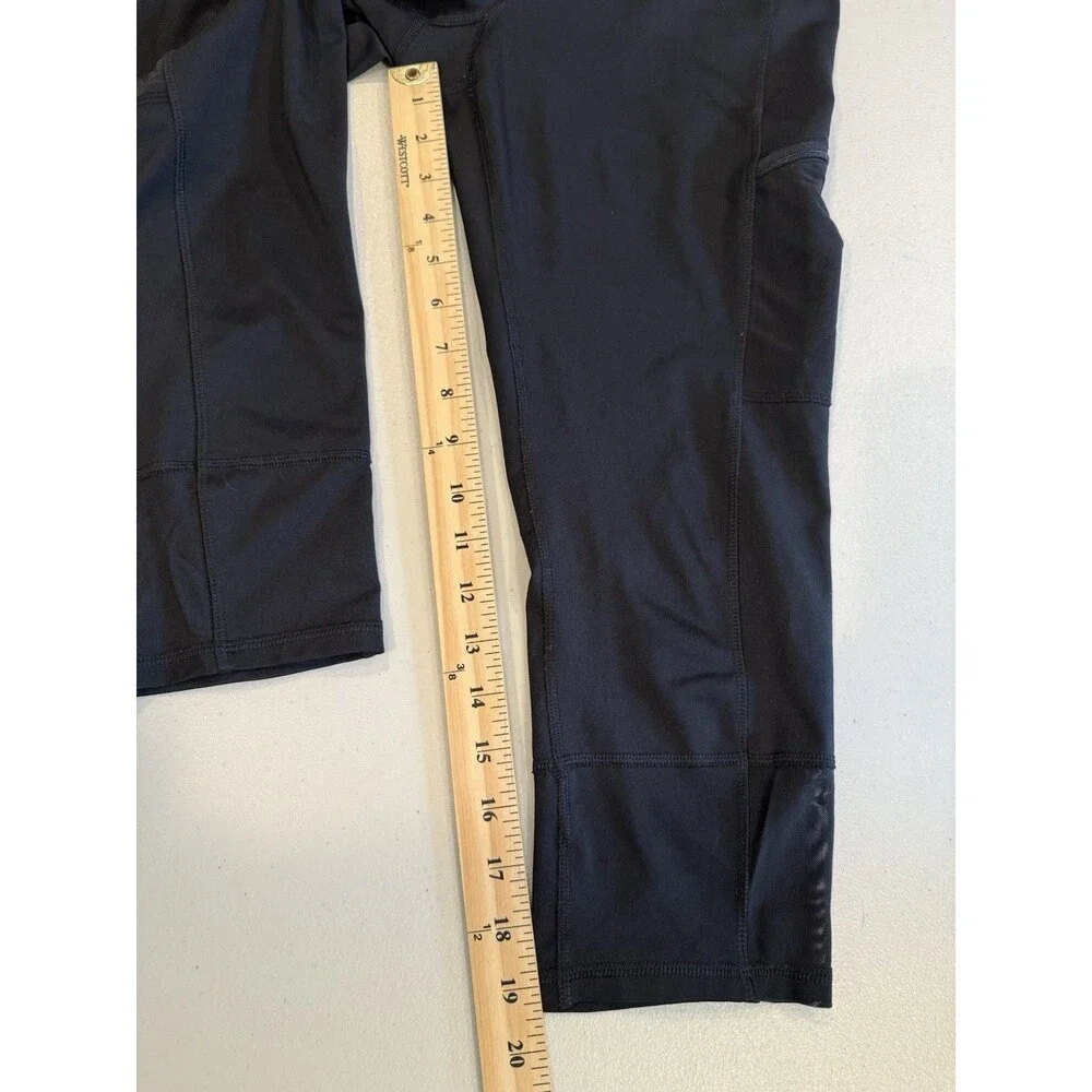 Champion Duo Dry Athletic Capris Women Medium Black Gym Athleisure Travel Yoga